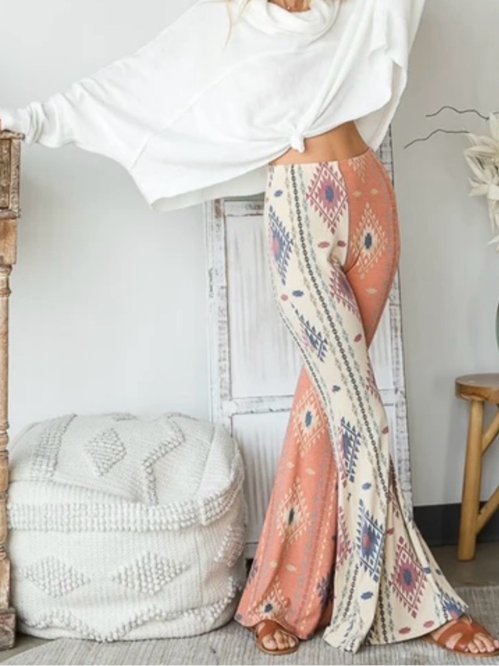Bucketlist | Women’s Boho Two-Tone Aztec Flare Pant - Peach & Cream | L